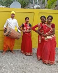 Ganda in India photo